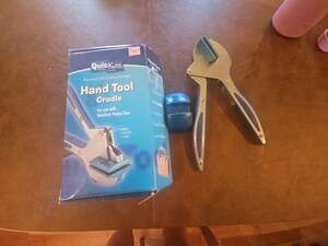 QuicKutz Personal Die-Cutting System Hand Tool & Cradle For Scrapbooking